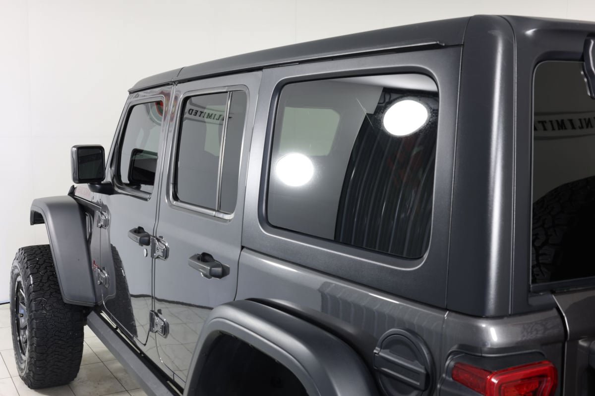 Used 2024 Jeep Wrangler Unlimited Rubicon w/ XTREMEE 35" Tire Package AWD/4WD image 43