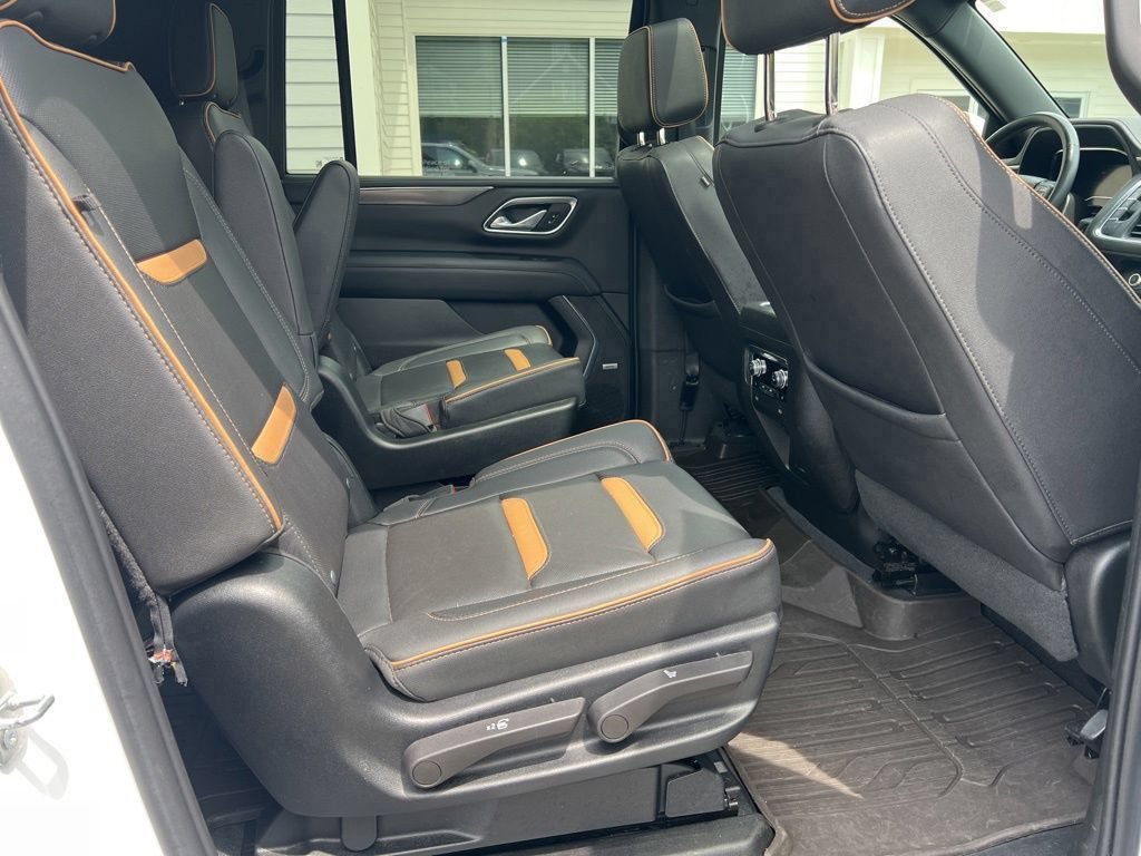 Used 2023 GMC Yukon XL AT4 w/ AT4 Premium Package AWD/4WD image 68