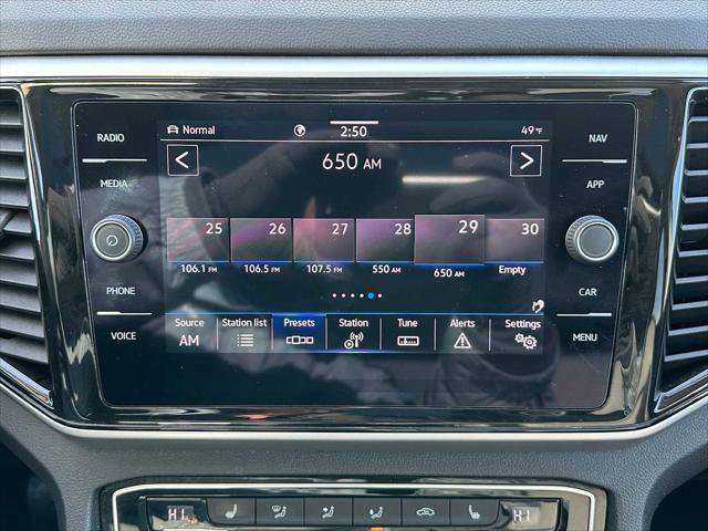 Used 2023 Volkswagen Atlas SEL image 29