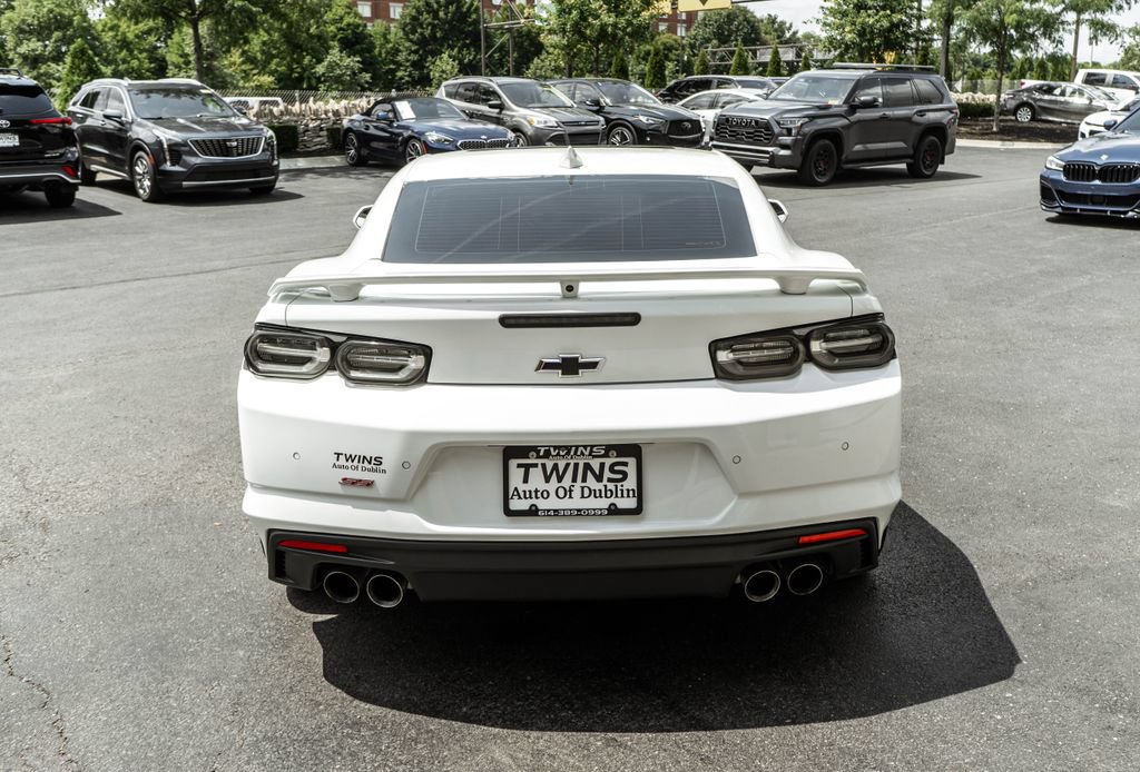 Used 2019 Chevrolet Camaro SS RWD image 34