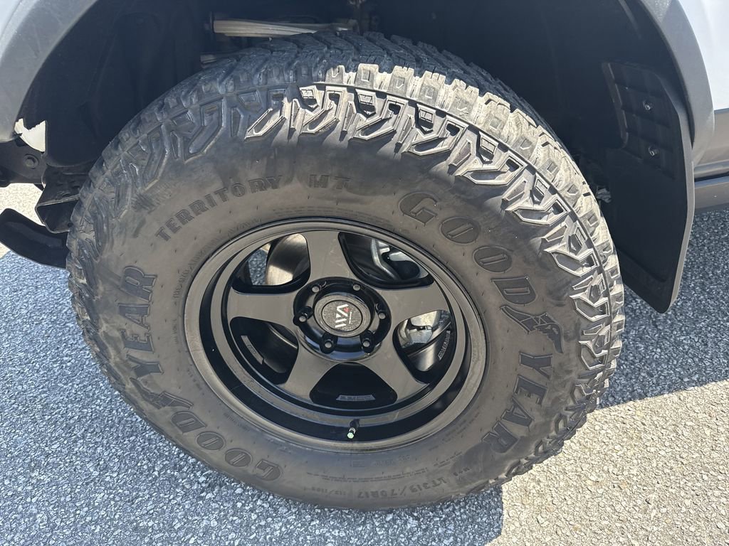 Used 2023 Ford Bronco Wildtrak image 11