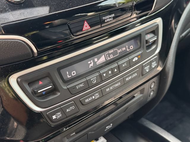 Used 2022 Honda Pilot Black Edition image 25