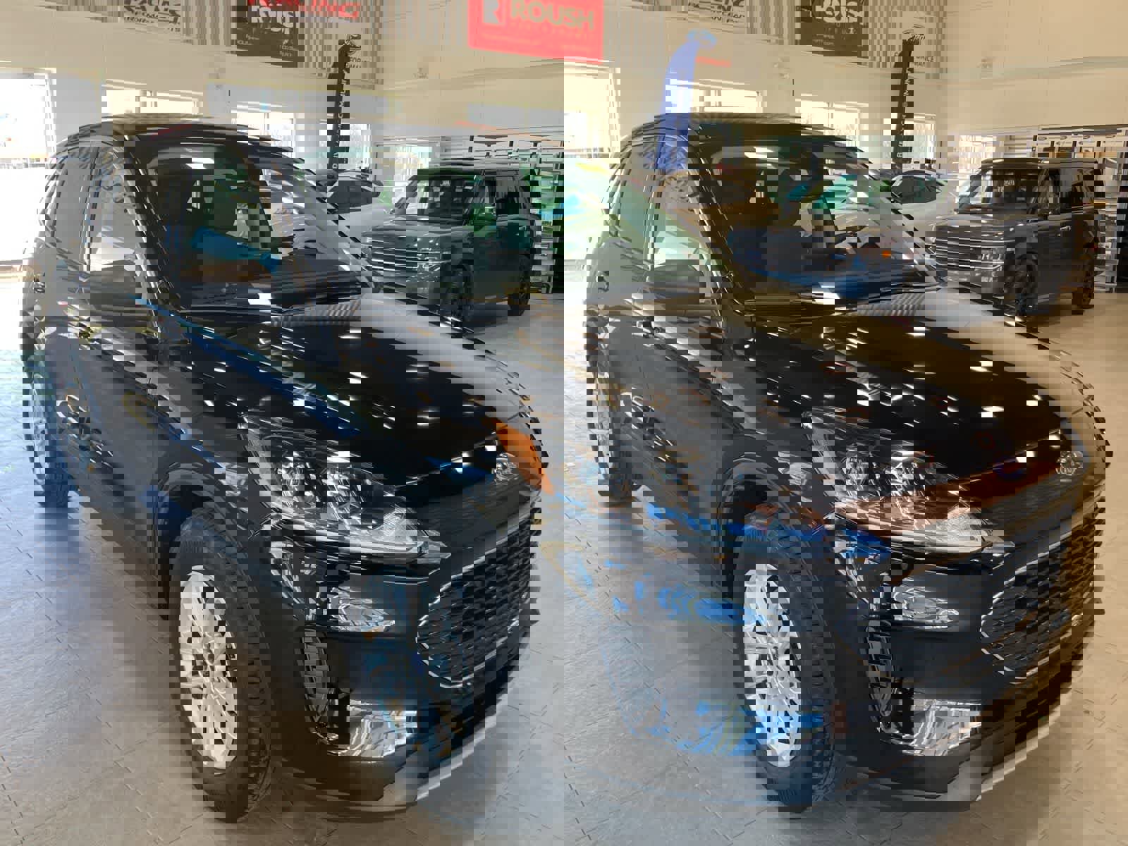 Used 2022 Ford Escape SE w/ Convenience Package image 3