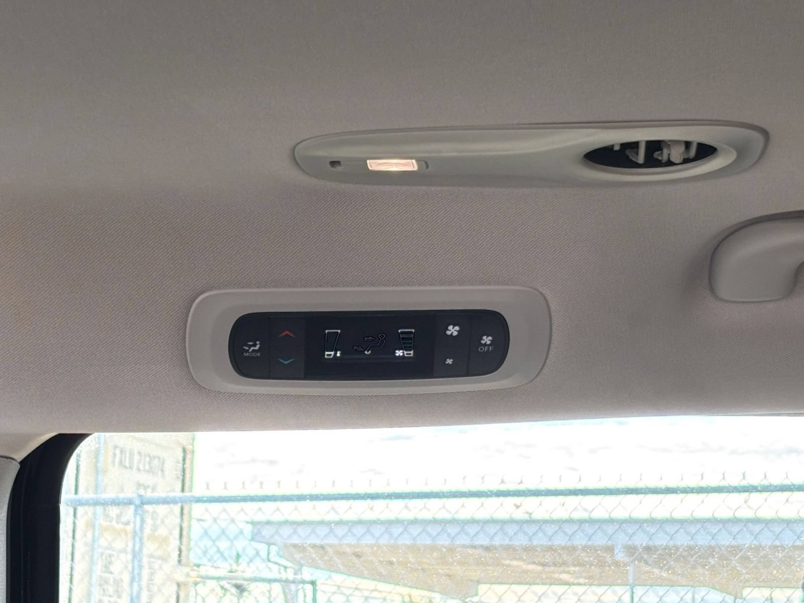 Used 2024 Chrysler Voyager LX FWD image 24
