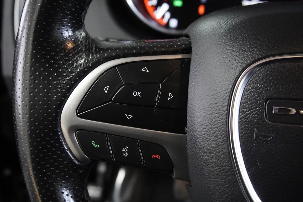 Used 2020 Dodge Durango SXT image 15