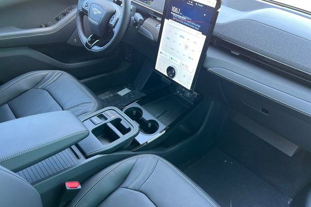 New 2025 Ford Mustang Mach-E Premium w/ Interior Protection Package AWD/4WD image 16