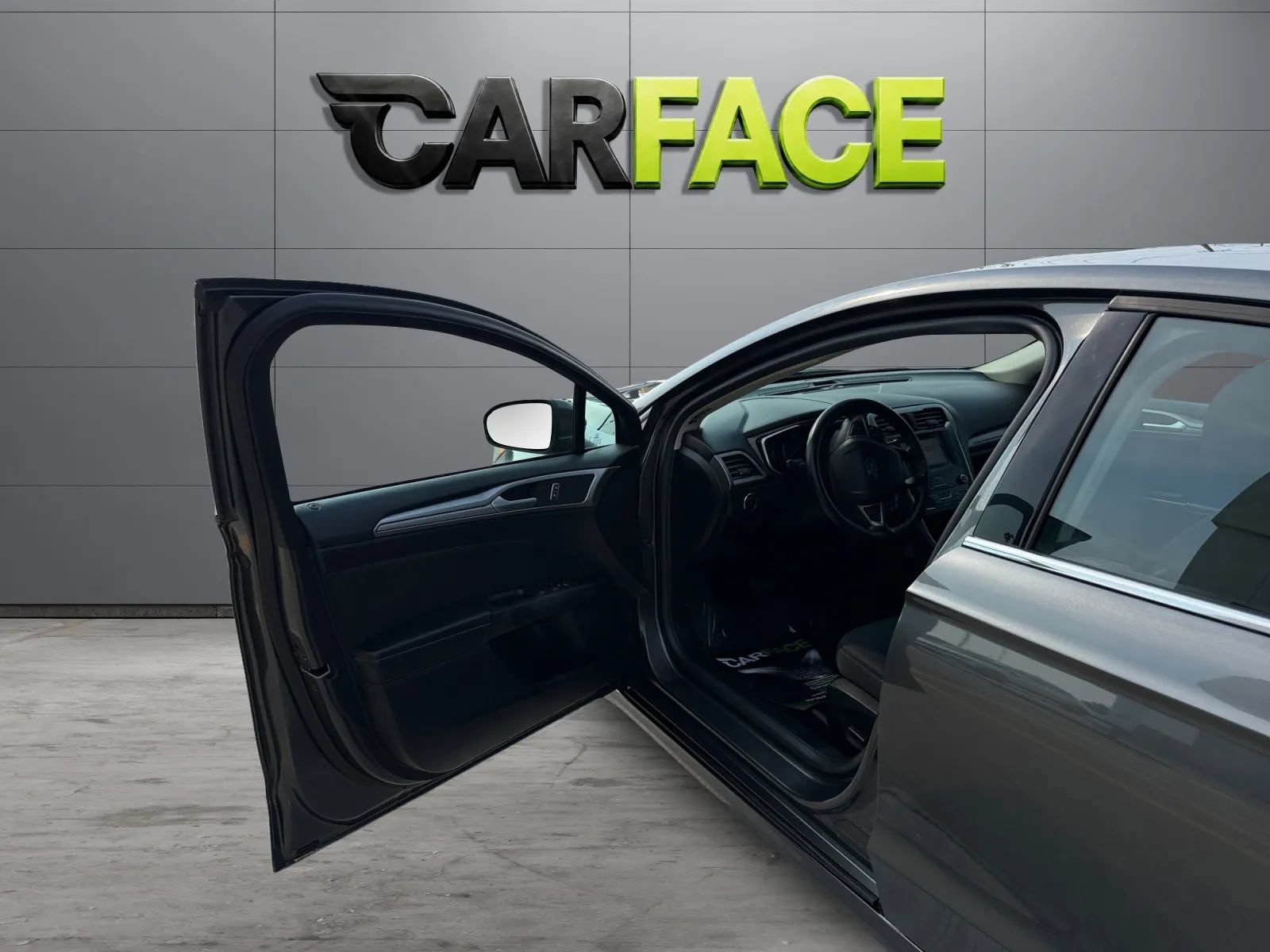 Used 2019 Ford Fusion SE FWD image 15
