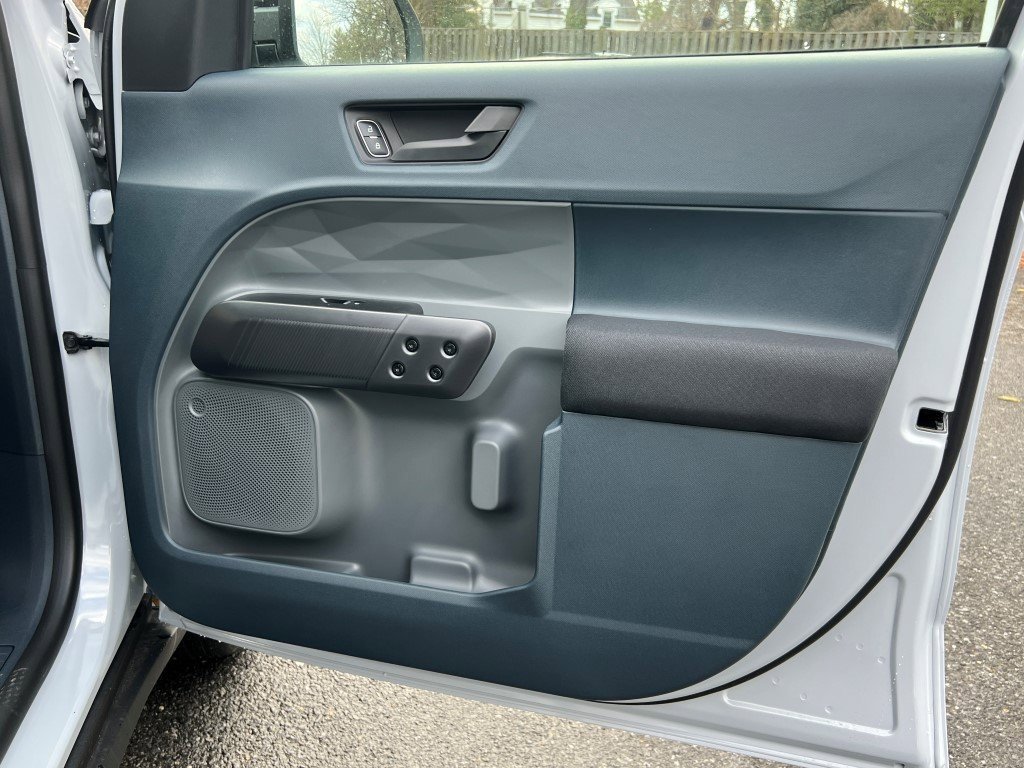 New 2025 Ford Maverick XL w/ Equipment Group 101A image 7