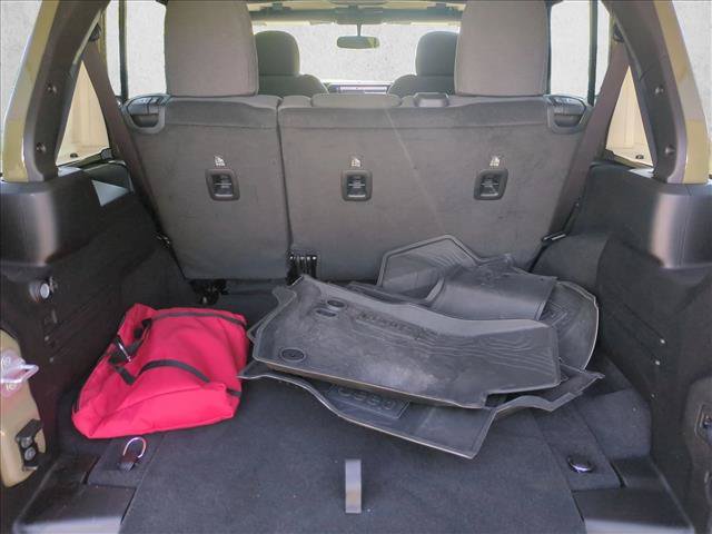 Used 2025 Jeep Wrangler Unlimited Sport AWD/4WD image 6