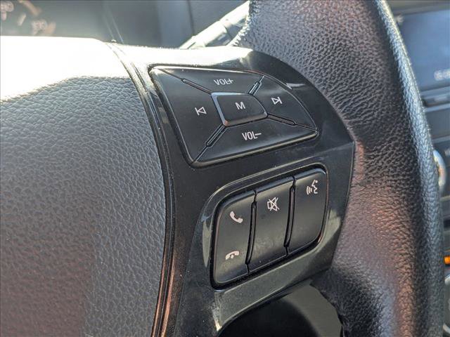 Used 2017 Ford Explorer XLT image 12