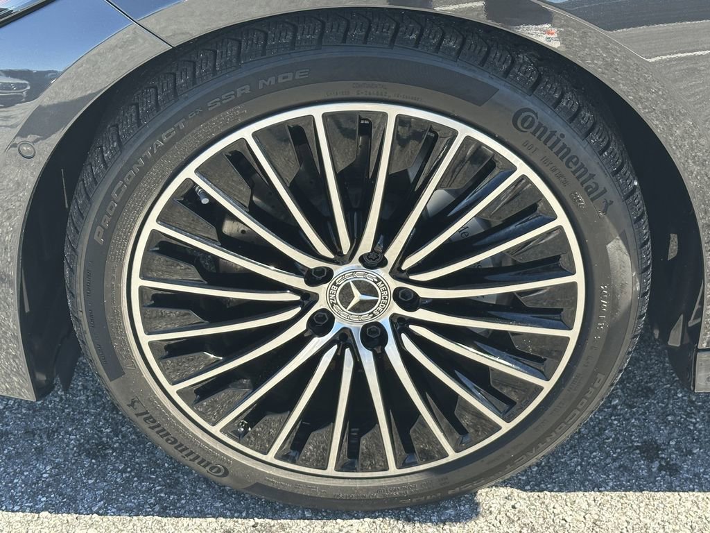 Used 2024 Mercedes-Benz CLE 300 4MATIC Coupe image 13