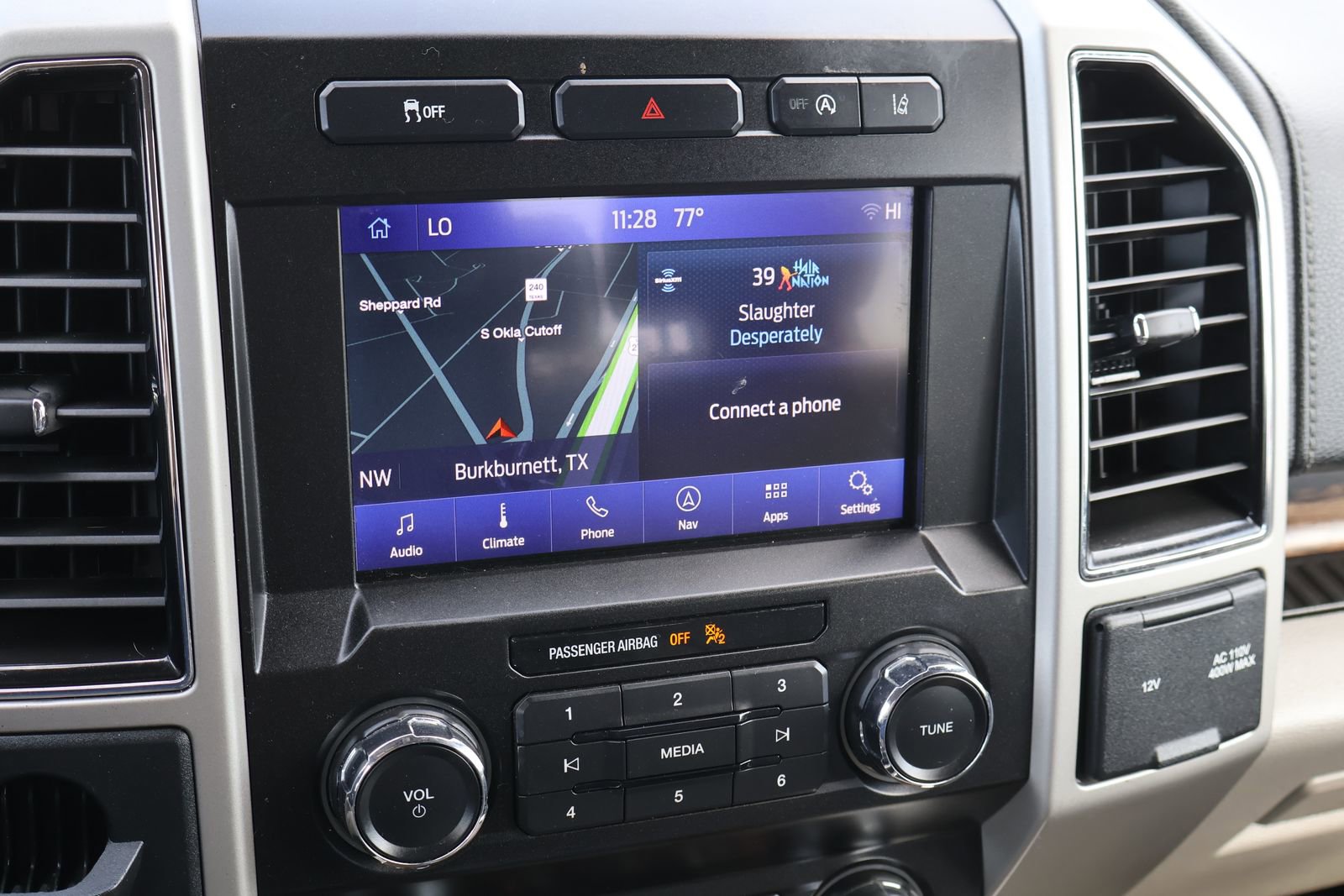 Used 2020 Ford F150 Lariat image 25