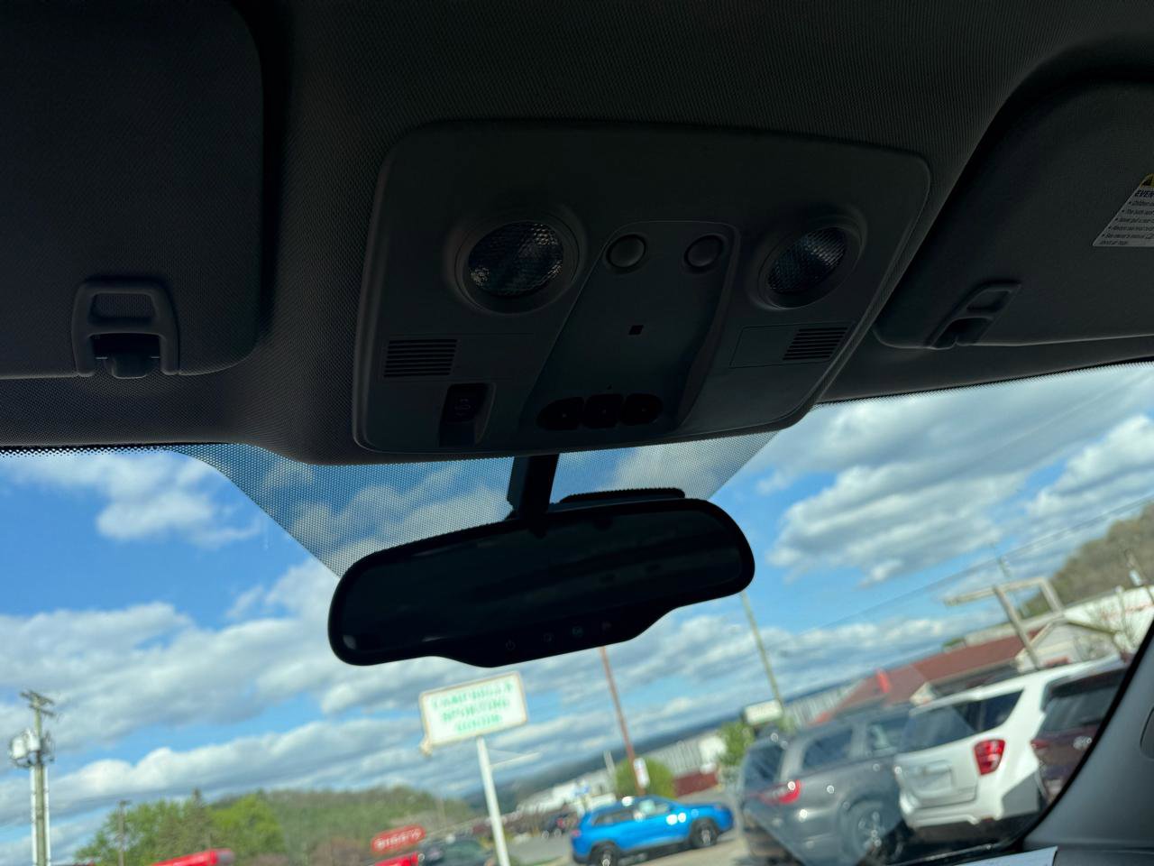 Used 2017 GMC Acadia Limited SLT AWD/4WD image 29