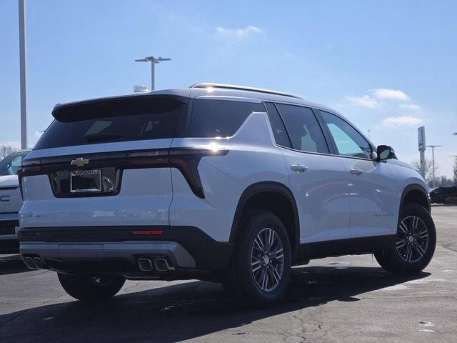 New 2026 Chevrolet Traverse LT w/ Driver Confidence Package FWD image 15