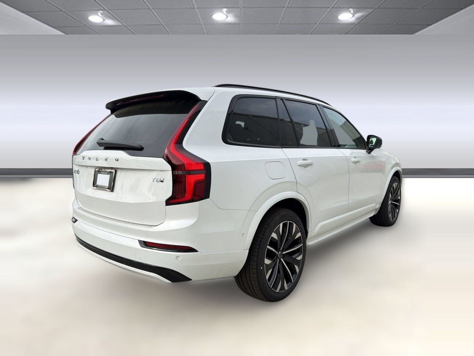 Used 2026 Volvo XC90 T8 Ultra w/ Protection Package Premier AWD/4WD image 9