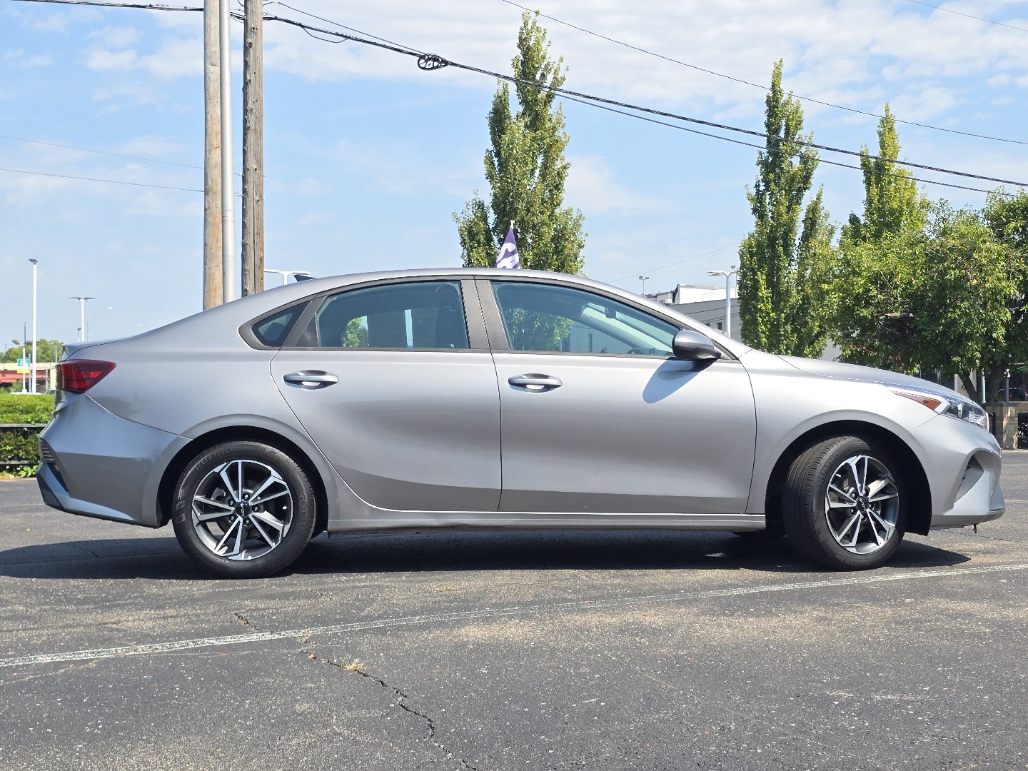 Used 2023 Kia Forte LXS FWD image 23