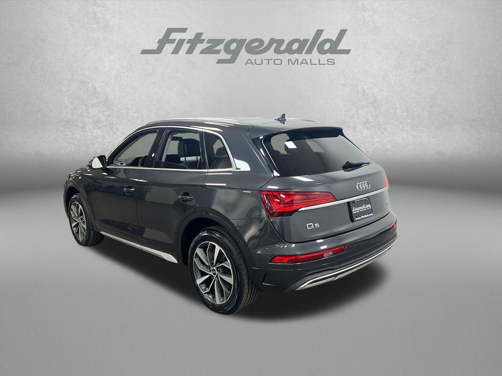 Used 2021 Audi Q5 2.0T Premium w/ Convenience Package image 3