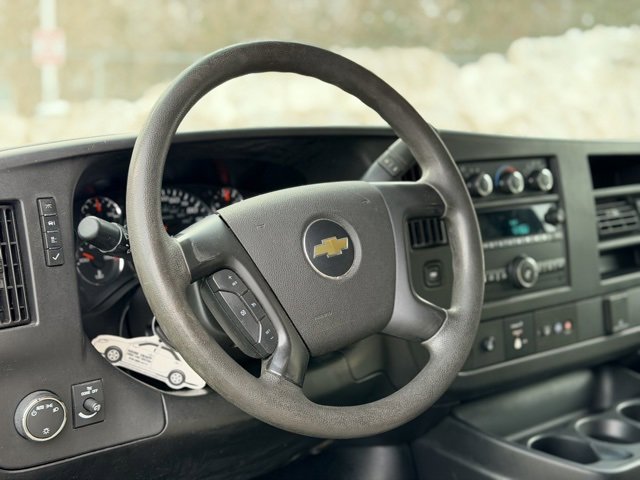 Used 2015 Chevrolet Express 3500 LT w/ LT Preferred Equipment Group image 6