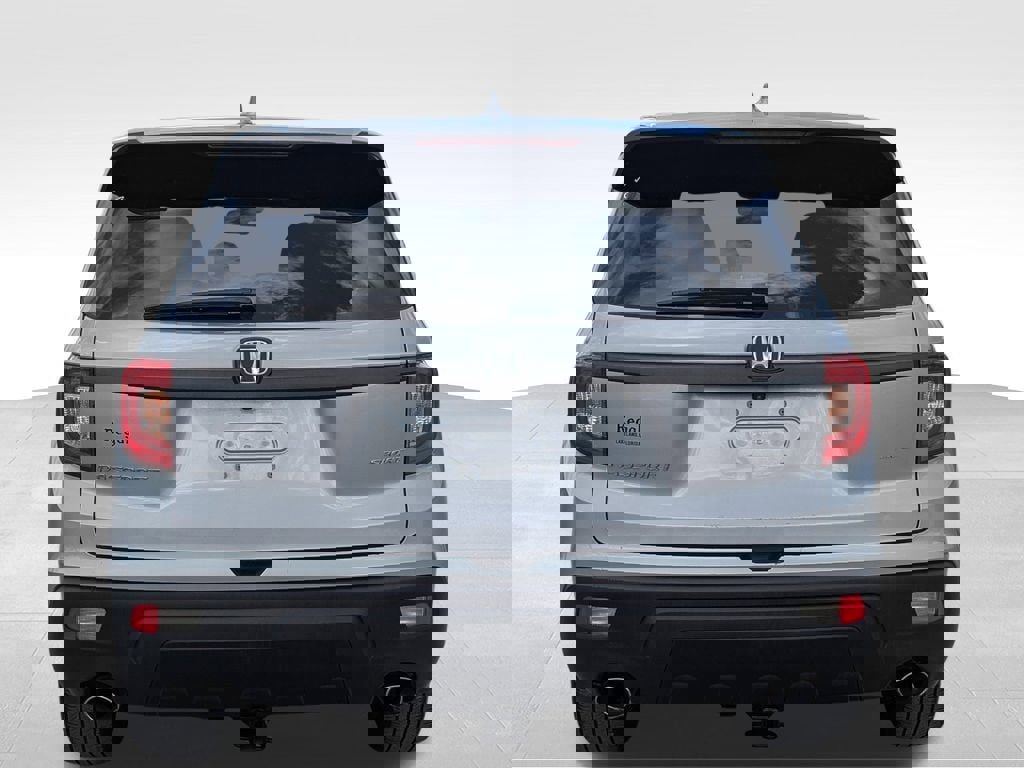 Used 2019 Honda Passport Sport image 4