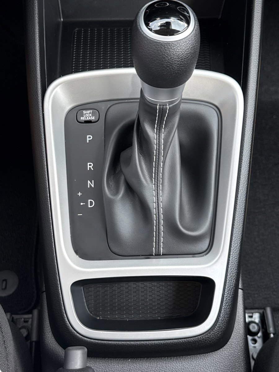 New 2026 Hyundai Venue SE FWD image 23