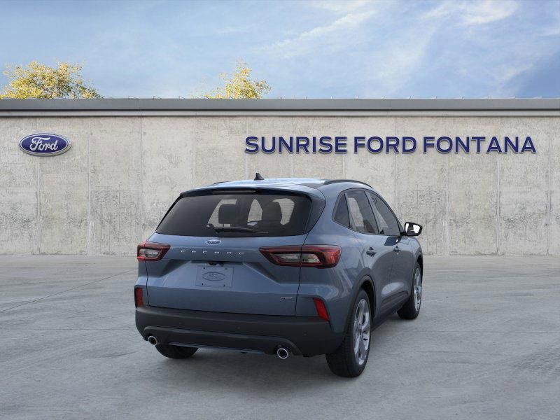 Used 2025 Ford Escape ST-Line w/ Equipment Group 301A image 8