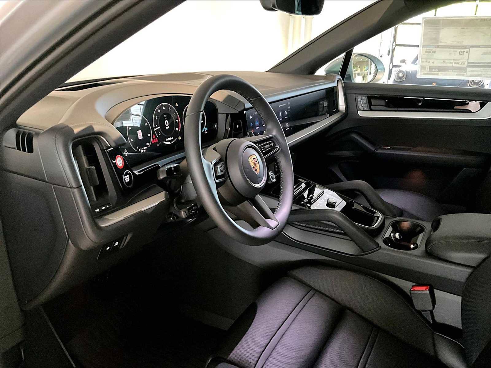 New 2026 Porsche Cayenne Coupe image 4