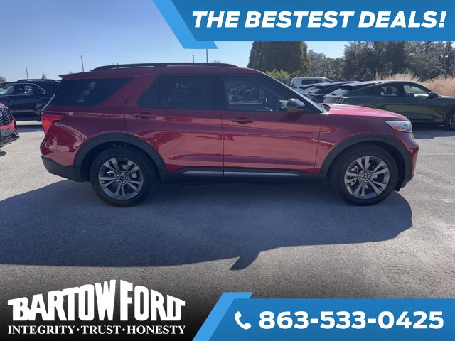 Used 2024 Ford Explorer XLT w/ Equipment Group 202A image 4