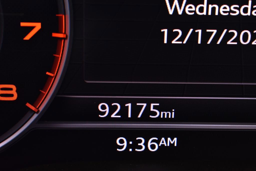 Used 2019 Audi Q5 2.0T Premium Plus w/ Premium Plus Package image 21