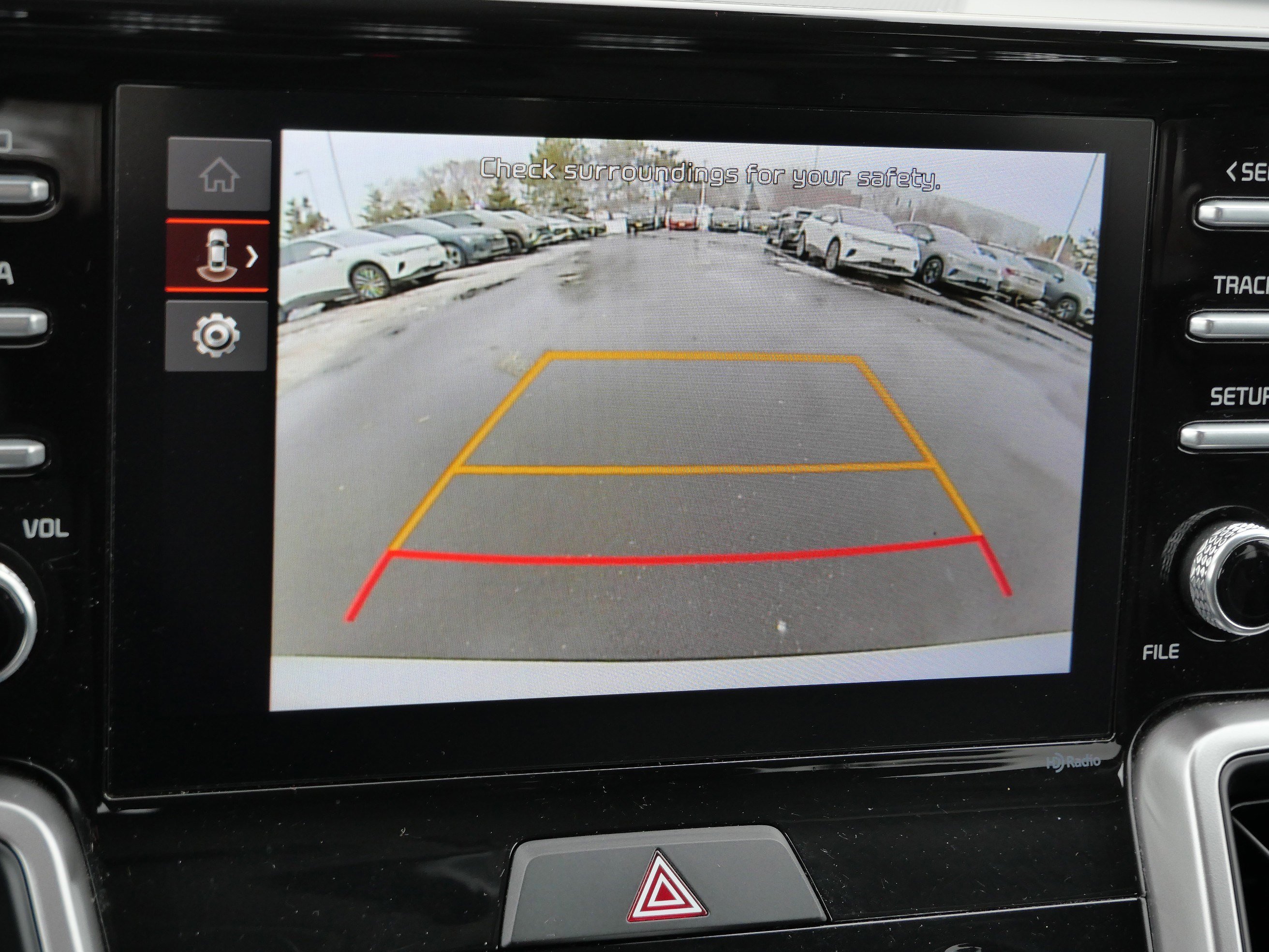 Used 2023 Kia Sorento LX image 35