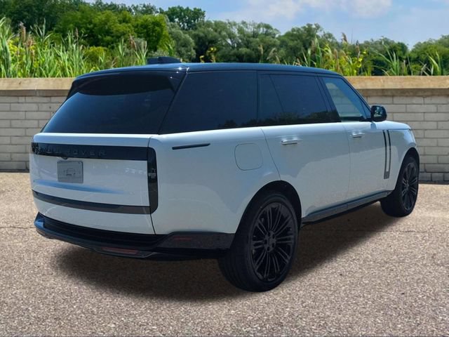 New 2026 Land Rover Range Rover Long Wheelbase SE AWD/4WD image 4