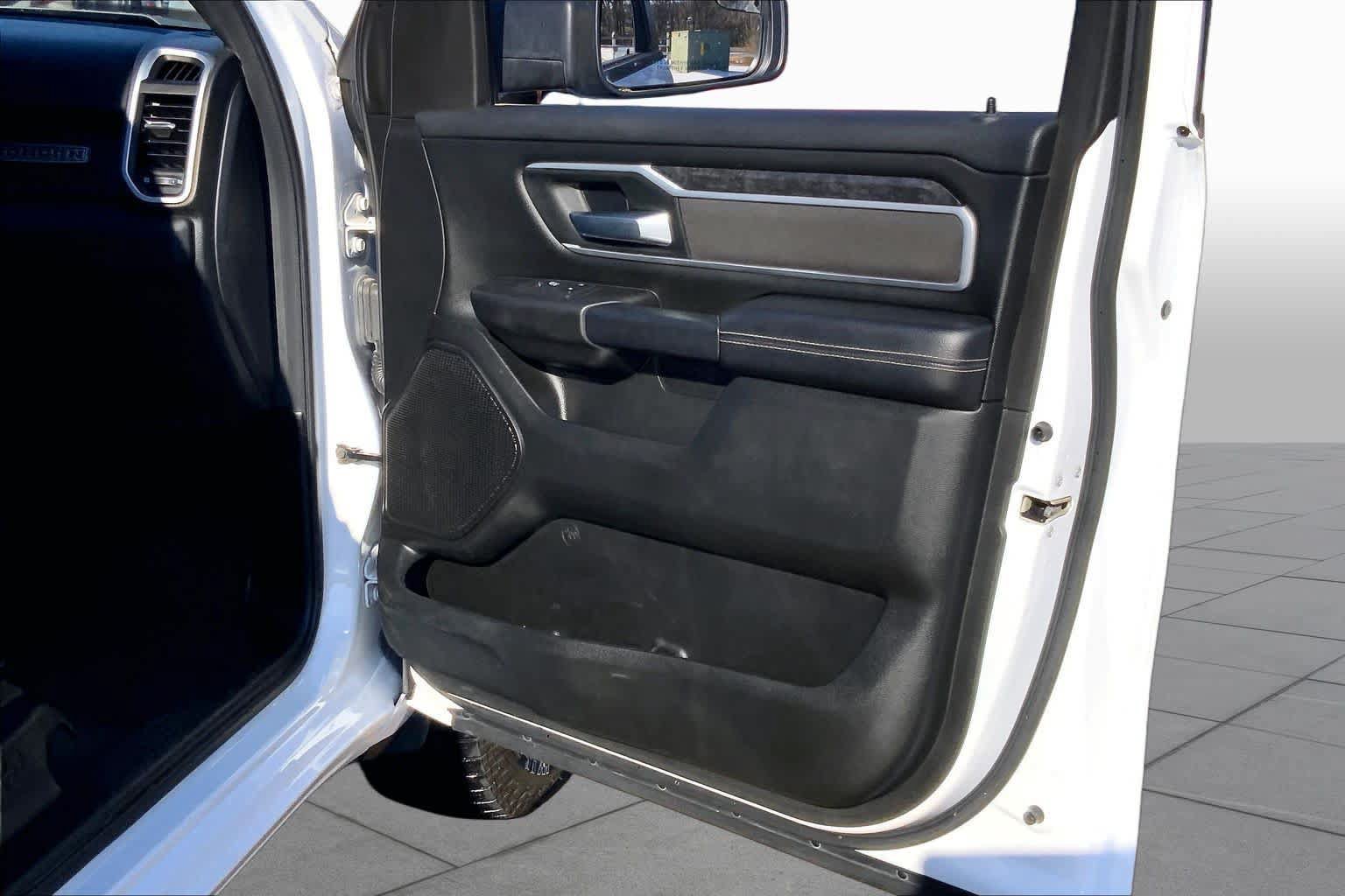 Used 2023 RAM 1500 Big Horn AWD/4WD image 23
