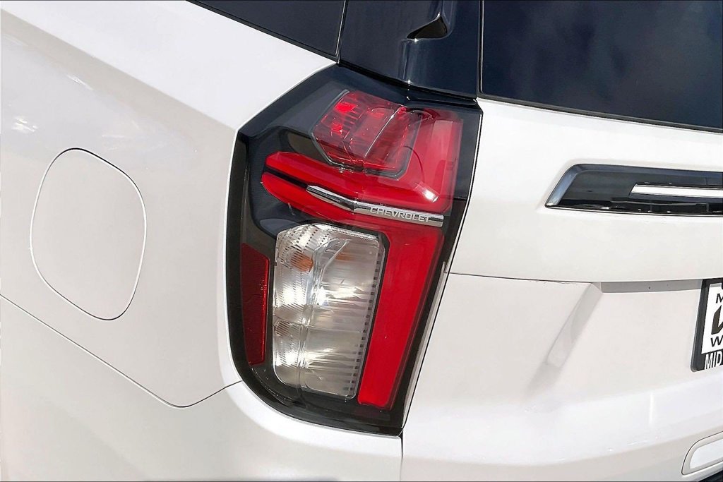Used 2021 Chevrolet Tahoe Z71 w/ Z71 Signature Package AWD/4WD image 30