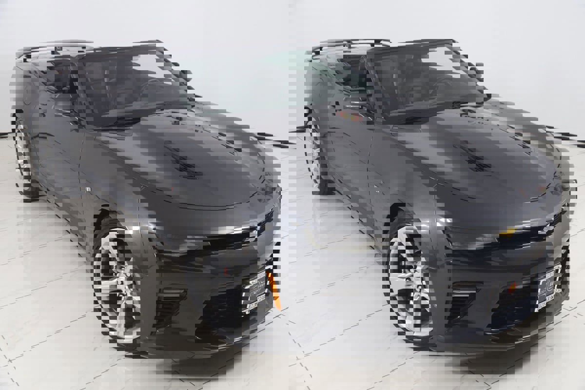 Used 2017 Chevrolet Camaro SS image 20