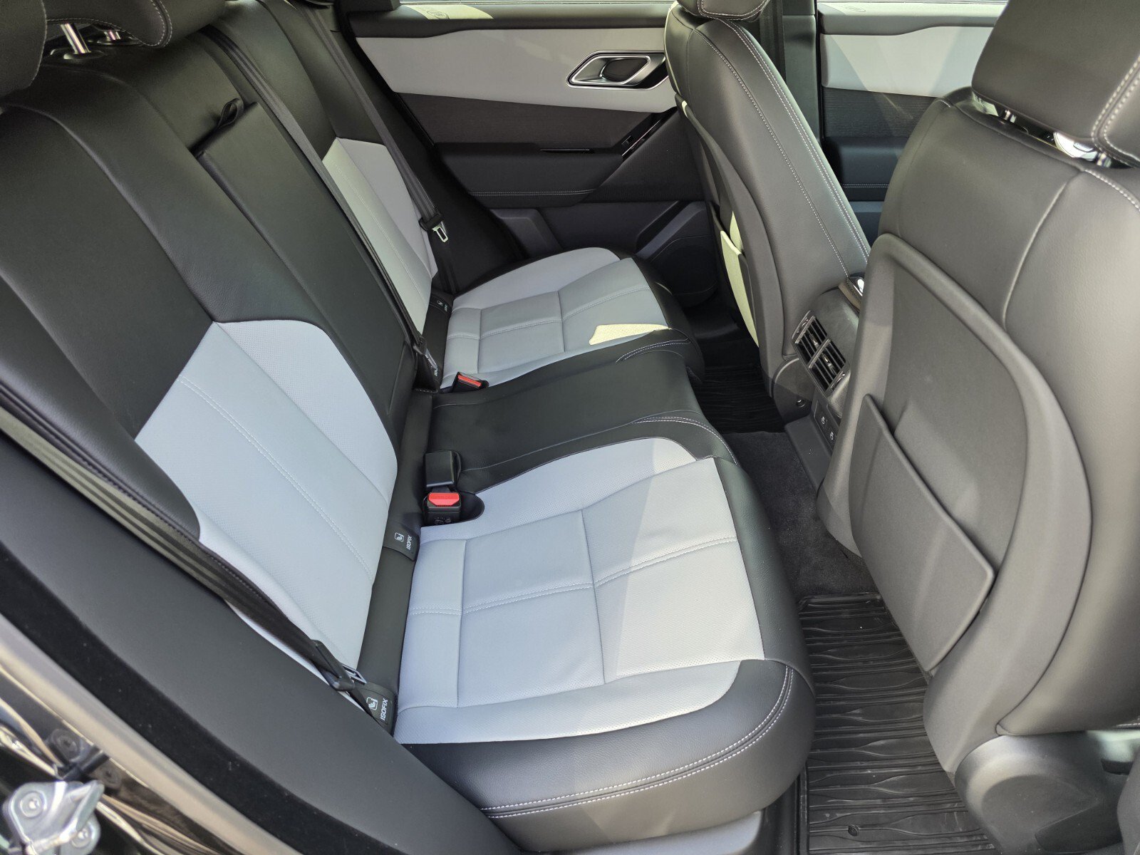 New 2026 Land Rover Range Rover Velar Belgravia AWD/4WD image 5