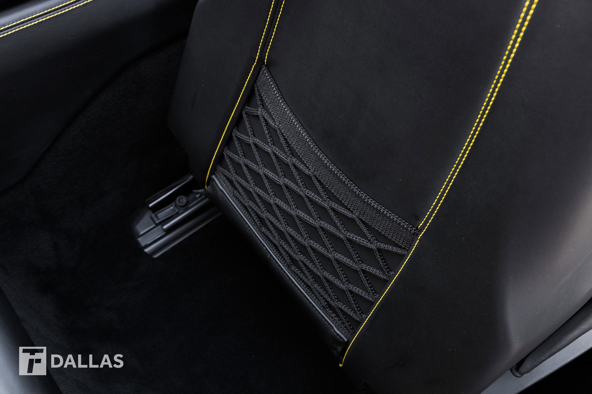 Used 2015 Ferrari California T image 41