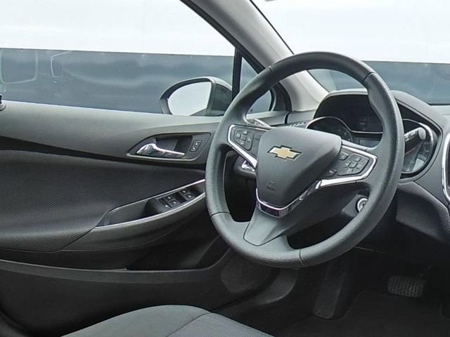 Used 2018 Chevrolet Cruze LT image 13