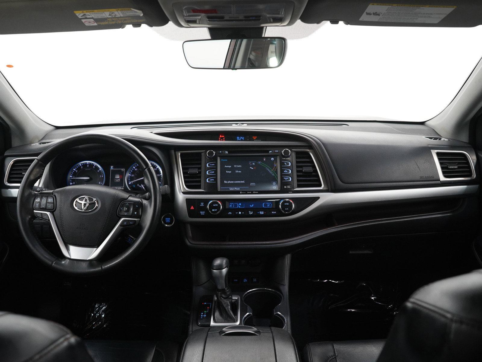 Used 2019 Toyota Highlander XLE AWD/4WD image 13