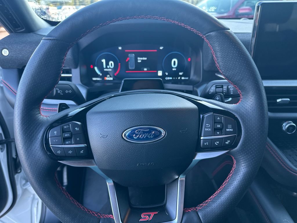 Used 2025 Ford Explorer ST AWD/4WD image 14