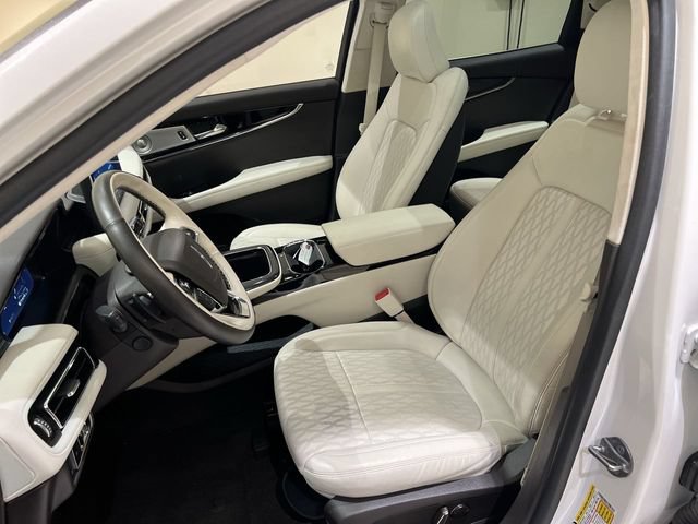 Used 2022 Lincoln Nautilus Black Label AWD/4WD image 19