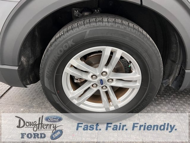 Used 2023 Ford Explorer XLT w/ Equipment Group 202A image 15