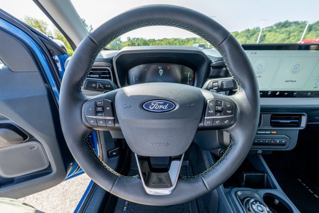 New 2025 Ford Maverick Lobo AWD/4WD image 32