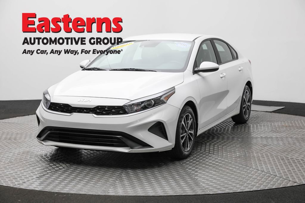 Used 2024 Kia Forte LXS