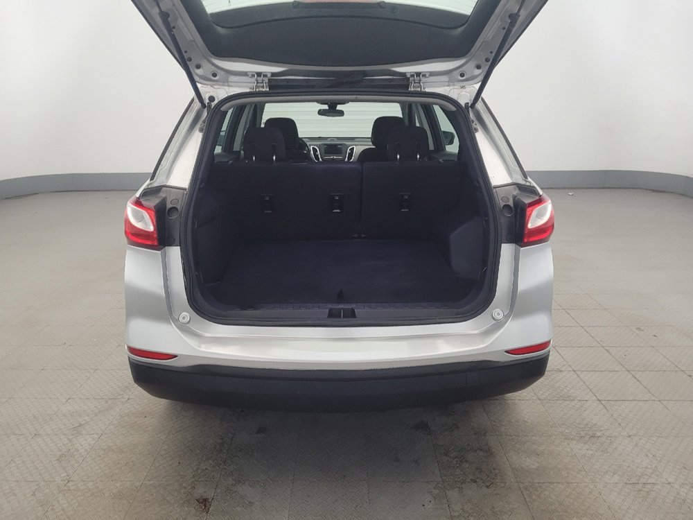 Used 2019 Chevrolet Equinox LS image 29