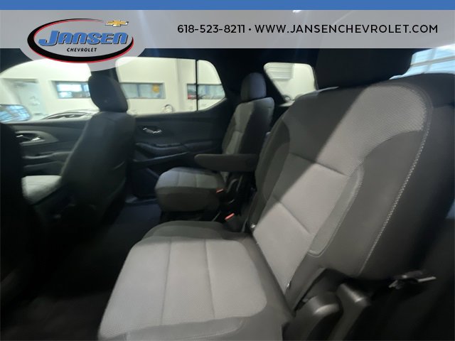 Used 2022 Chevrolet Traverse LT image 24
