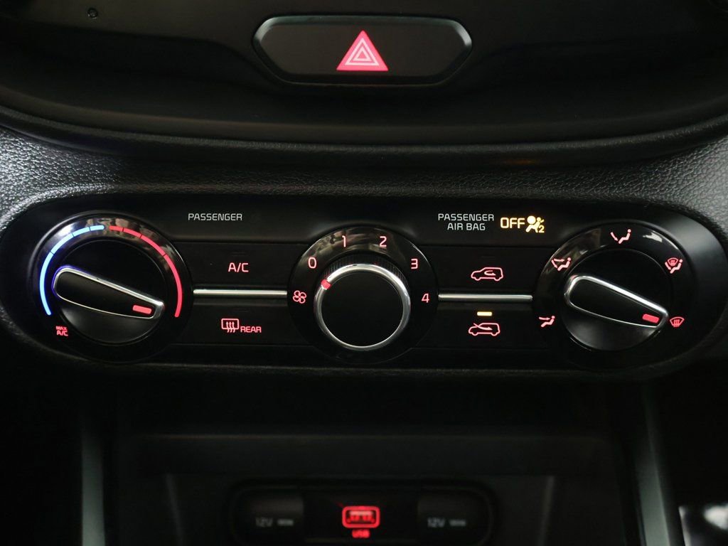 Used 2022 Kia Soul LX w/ Technology Package image 43