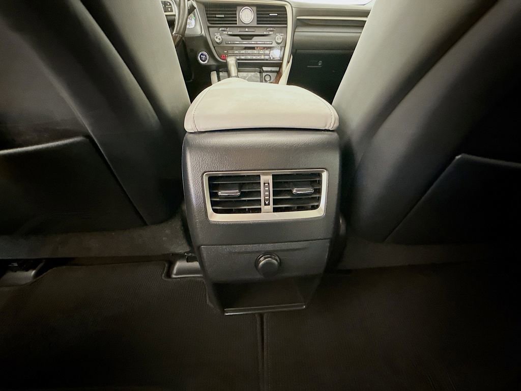 Used 2018 Lexus RX 450hL Premium image 26