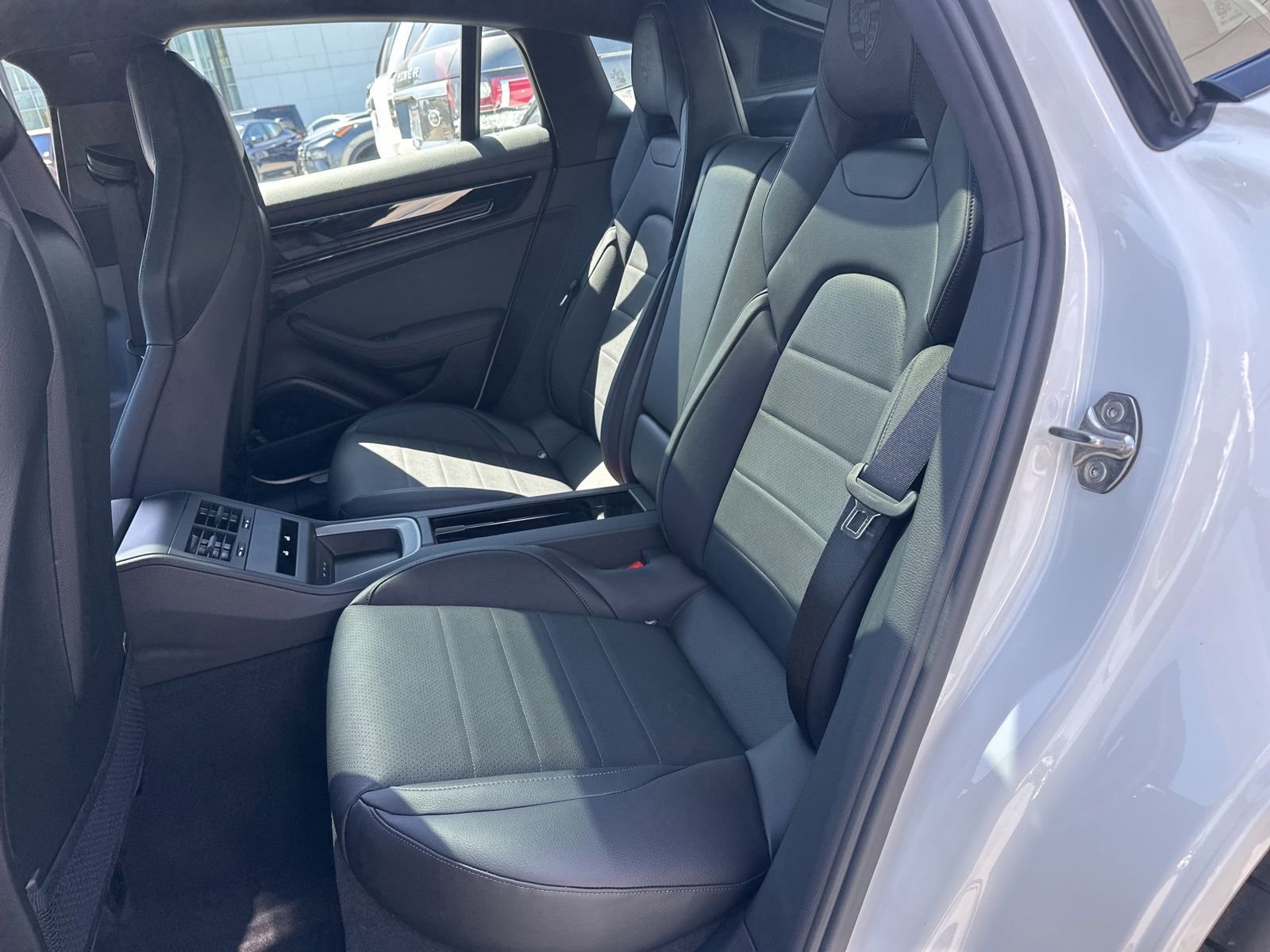 Used 2026 Porsche Panamera image 19