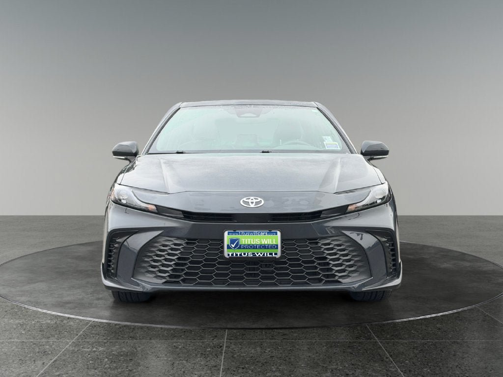 Used 2026 Toyota Camry SE FWD image 2