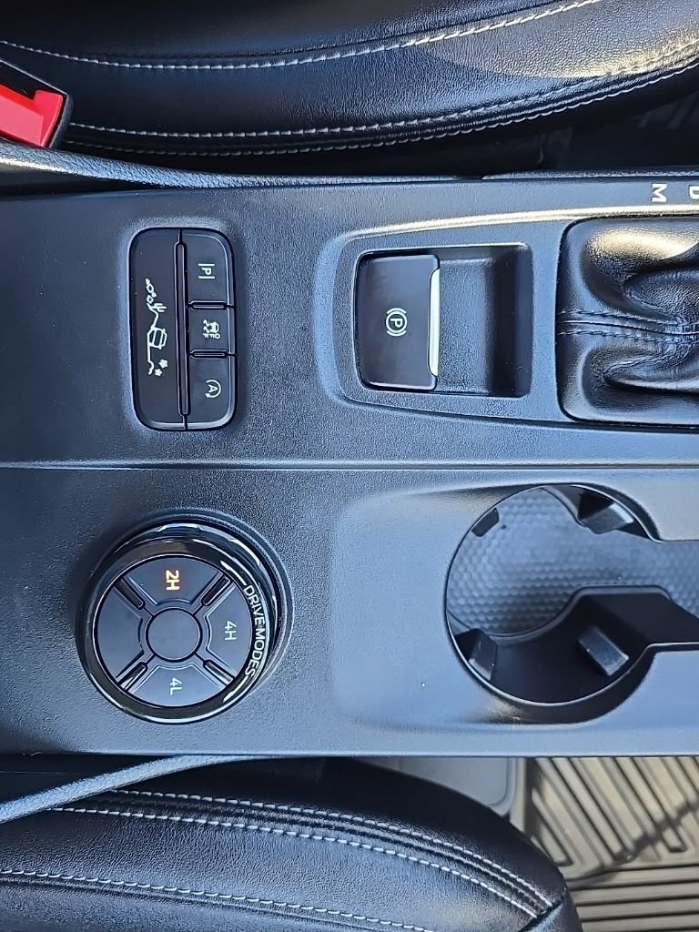 Used 2025 Ford Ranger Lariat w/ FX4 Off-Road Package image 20