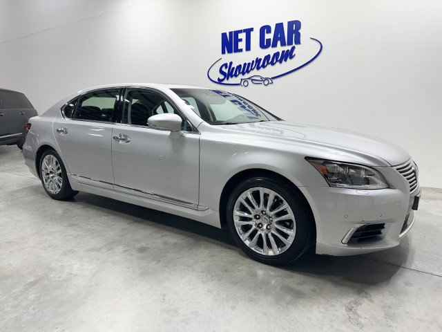 Used 2015 Lexus LS 460 L image 4